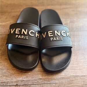 Givenchy Black Textured Slides